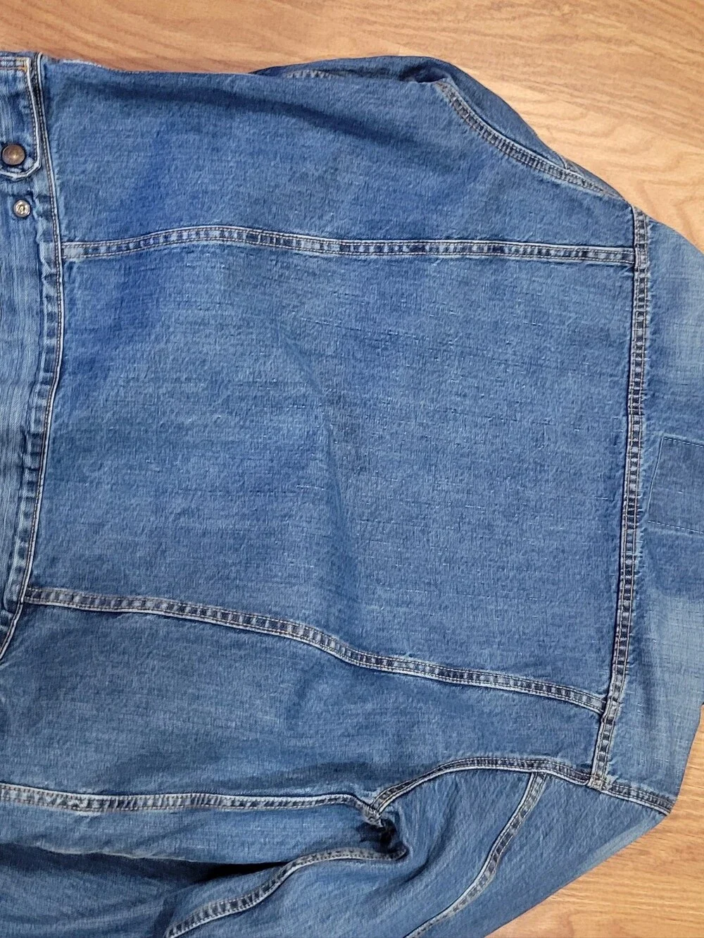 Levi's Light Blue Denim Shirt Jacket with Stand Collar - Picture 7 of 13